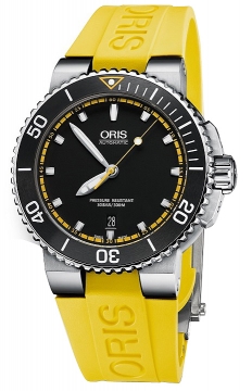 Buy this new Oris Aquis Date 43mm 01 733 7653 4127-07 4 26 33EB mens watch for the discount price of £1,025.00. UK Retailer.